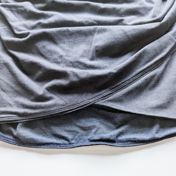 Lululemon Reversible Breezy Skirt - Blue / Black Stripe - Picture 8 of 14